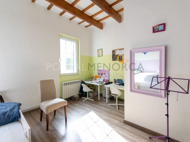 4 sovrum Villa till salu i Mahón / Maó - 585 000 € (Ref: 9402010)