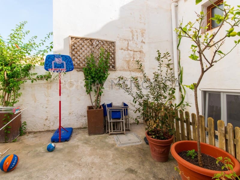 4 sovrum Villa till salu i Mahon / Mao - 585 000 € (Ref: 9402010)