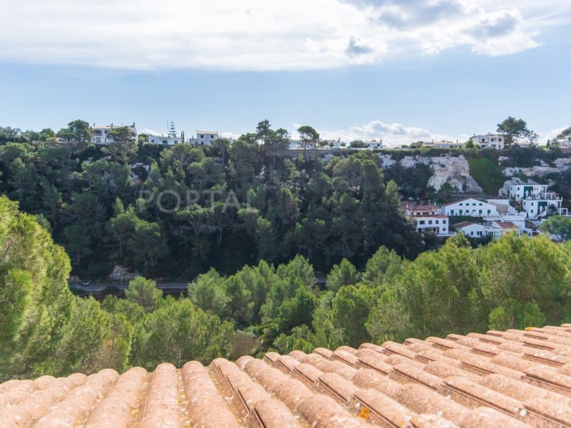 3 soveværelse Lejlighed til salg i Cala Galdana med swimmingpool - € 320.000 (Ref: 9402012)