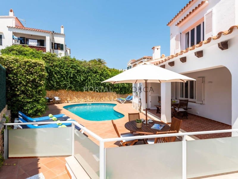 4 bedroom Villa for sale in Punta Grossa - € 1,150,000 (Ref: 9402015)