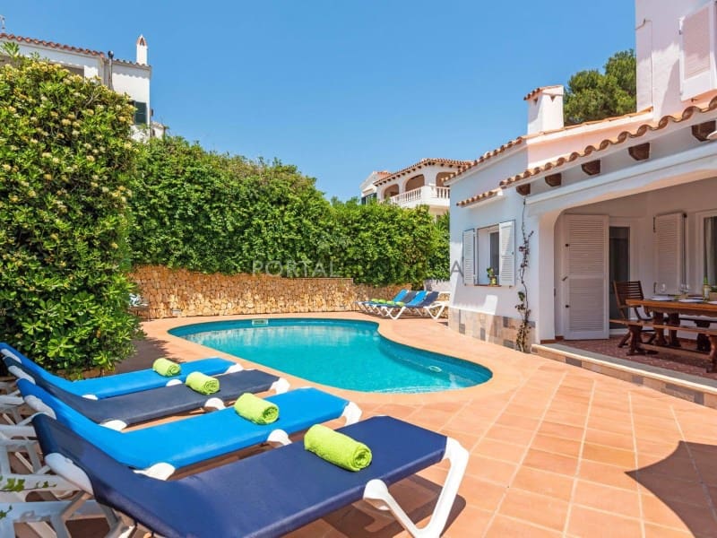 4 bedroom Villa for sale in Punta Grossa - € 1,150,000 (Ref: 9402015)