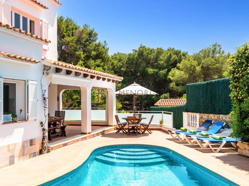 4 bedroom Villa for sale in Punta Grossa - € 1,150,000 (Ref: 9402015)