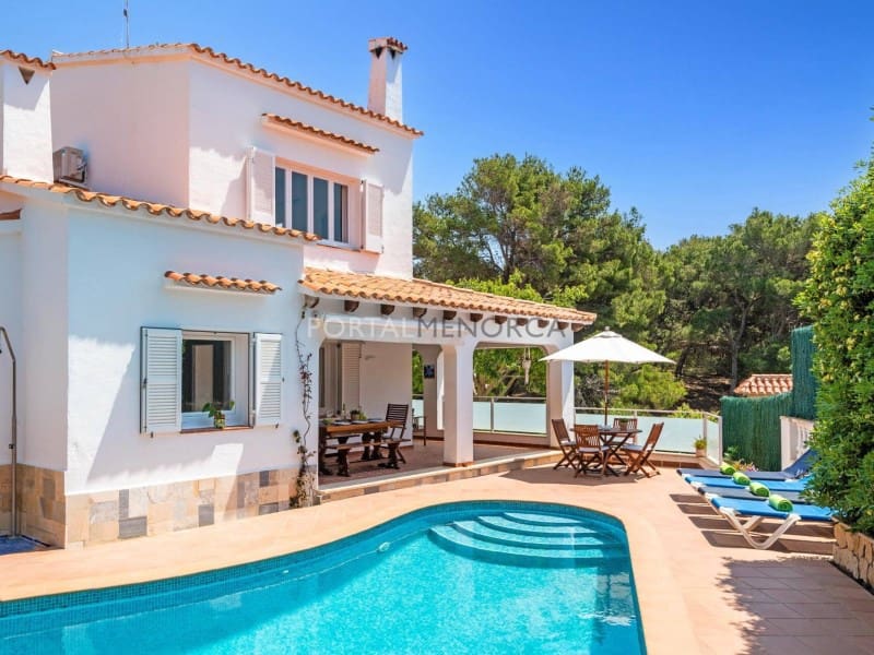 4 bedroom Villa for sale in Punta Grossa - € 1,150,000 (Ref: 9402015)