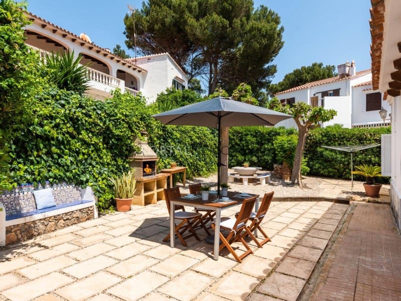 4 bedroom Villa for sale in Punta Grossa - € 1,150,000 (Ref: 9402015)