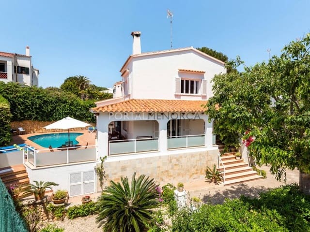 4 Zimmer Villa zu verkaufen in Punta Grossa, Es Mercadal - 1.150.000 € (Ref: 9402015)