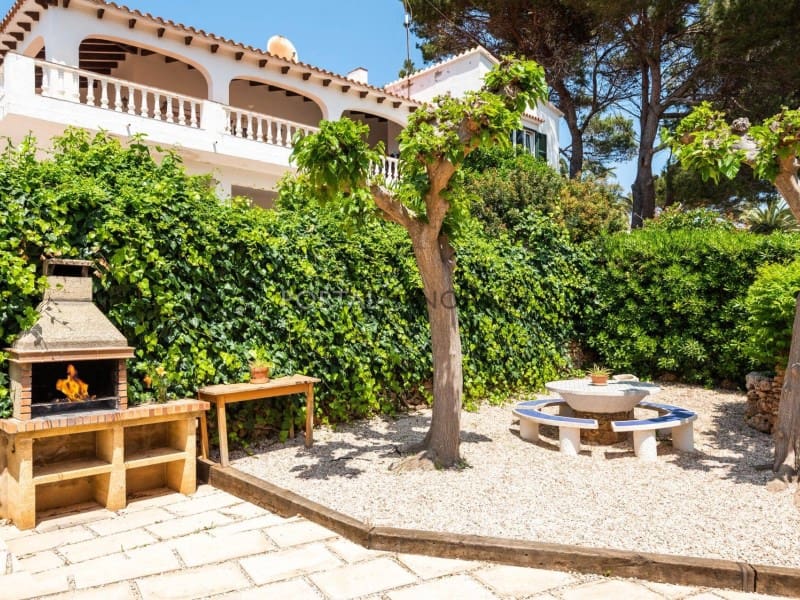 4 bedroom Villa for sale in Punta Grossa - € 1,150,000 (Ref: 9402015)