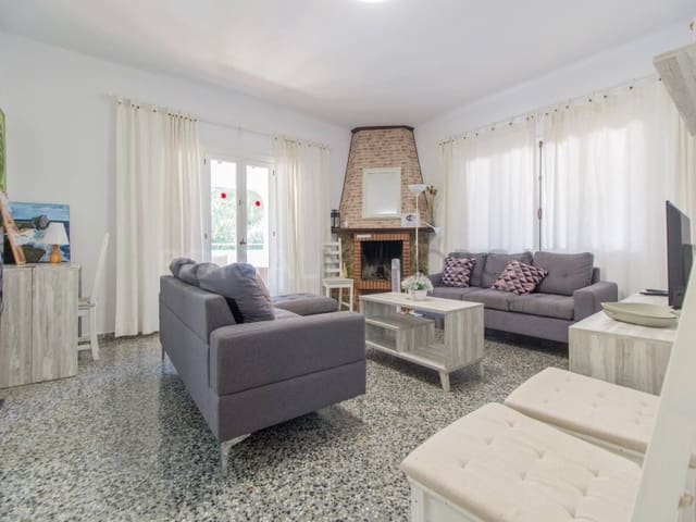 Chalet de 4 habitaciones en Arenal d'en Castell, Es Mercadal en venta - 990.000 € (Ref: 9402015)