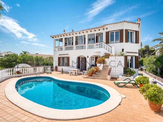 3 quarto Moradia para venda em Port d'Addaia, Es Mercadal com piscina garagem - 890 000 € (Ref: 9402021)