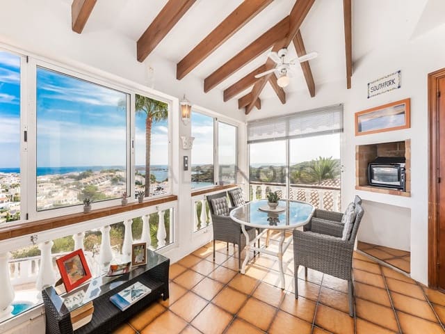 3 quarto Moradia para venda em Port d'Addaia, Es Mercadal com piscina garagem - 890 000 € (Ref: 9402021)