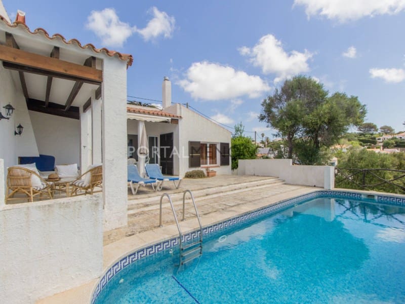 4 quarto Moradia para venda em San Luis / Sant Lluis com piscina garagem - 685 000 € (Ref: 9402023)