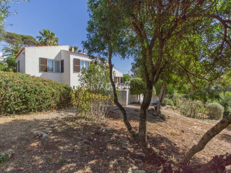 4 quarto Moradia para venda em San Luis / Sant Lluis com piscina garagem - 685 000 € (Ref: 9402023)