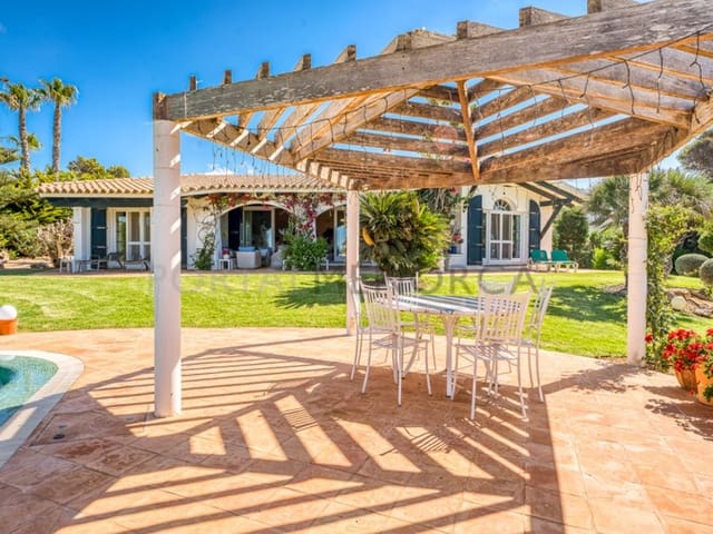 Chalet de 4 habitaciones en San Clemente / Sant Climent, Mahón / Maó en venta con piscina - 2.400.000 € (Ref: 9402024)