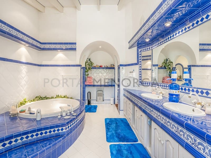 Chalet de 4 habitaciones en San Clemente / Sant Climent en venta con piscina - 2.400.000 € (Ref: 9402024)