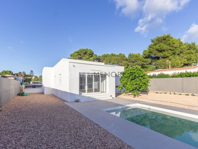 3 soverom Villa til salgs i Port d'Addaia, Es Mercadal med svømmebasseng - € 695 000 (Ref: 9402026)