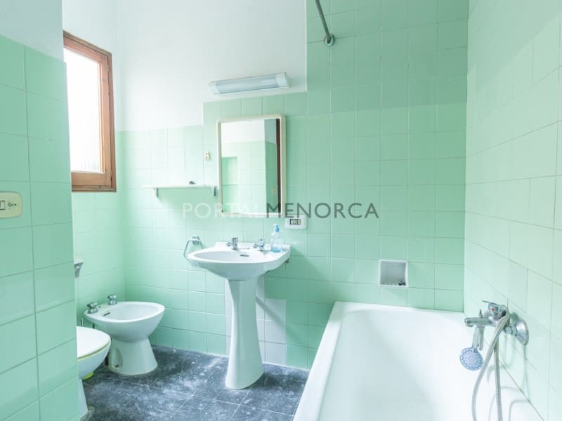 4 bedroom Apartment for sale in Mahon / Mao - € 295,000 (Ref: 9402028)