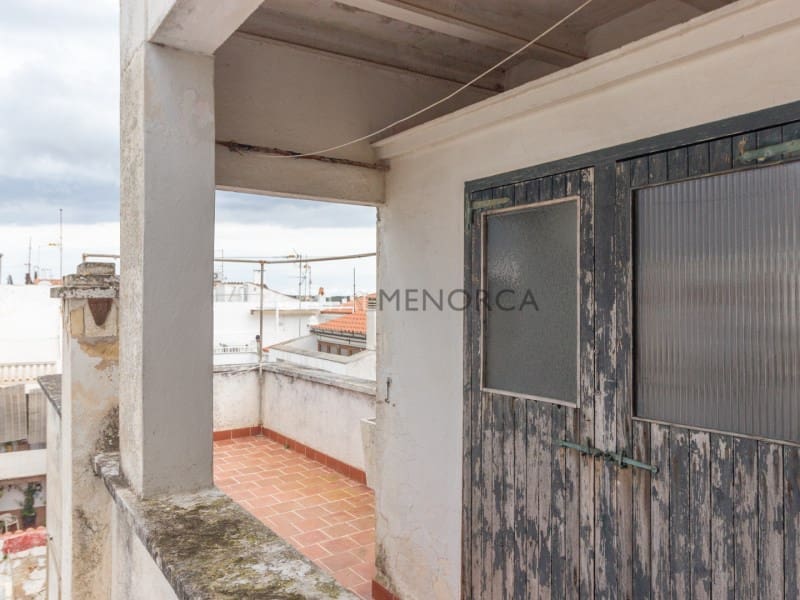 4 bedroom Apartment for sale in Mahon / Mao - € 295,000 (Ref: 9402028)