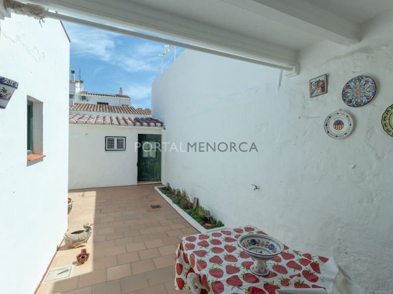 4 bedroom Villa for sale in Mahon / Mao - € 310,000 (Ref: 9402029)