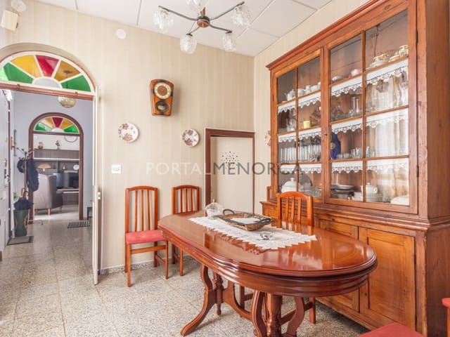 Chalet de 6 habitaciones en Mahón / Maó en venta con garaje - 480.000 € (Ref: 9402031)