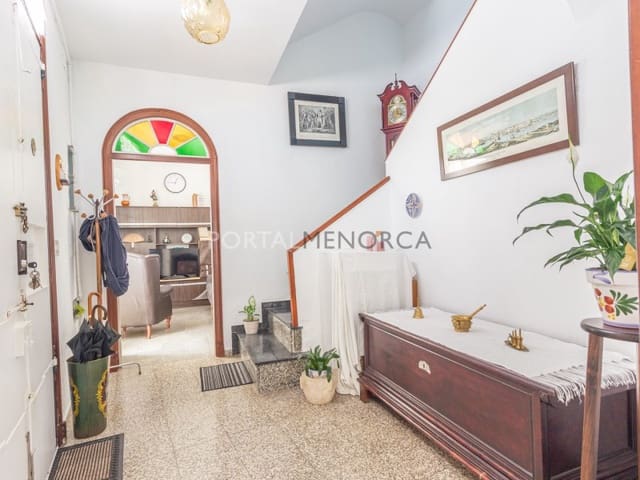 Chalet de 6 habitaciones en Mahón / Maó en venta con garaje - 480.000 € (Ref: 9402031)