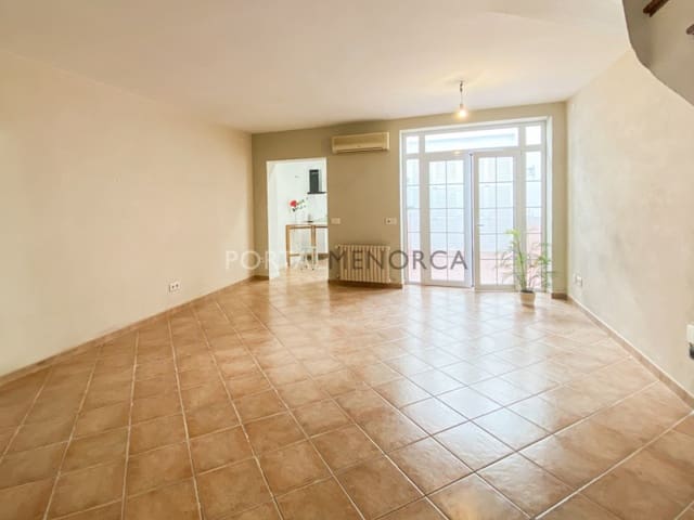 4 quarto Moradia para venda em Mahón / Maó - 595 000 € (Ref: 9402034)