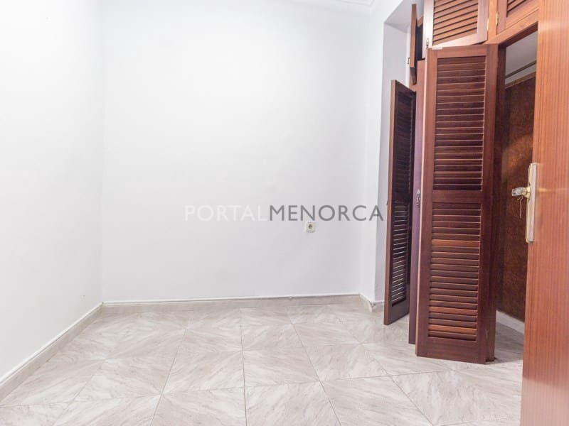 8 bedroom Villa for sale in Mahon / Mao - € 595,000 (Ref: 9402035)