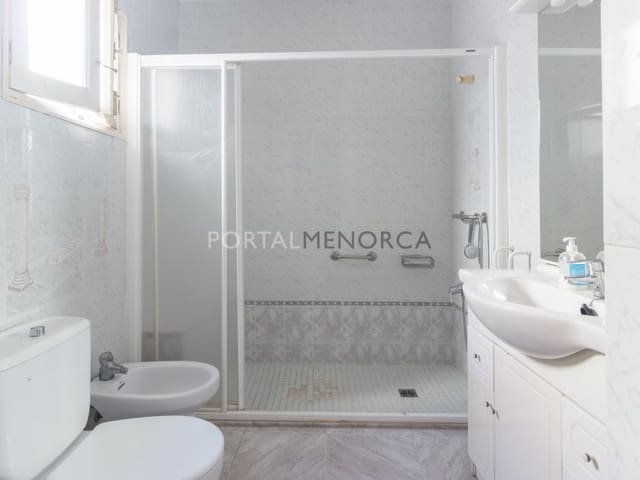 8 soveværelse Villa til salg i Mahón / Maó - € 595.000 (Ref: 9402035)