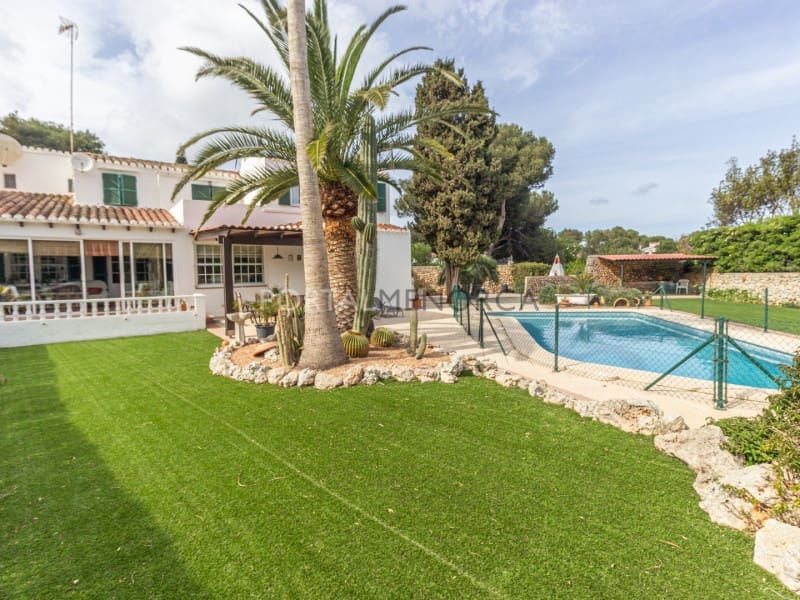 5 bedroom Villa for sale in Son Vilar with pool - € 695,000 (Ref: 9402037)