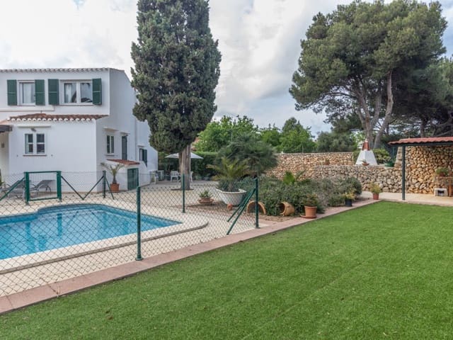 5 makuuhuone Huvila myytävänä paikassa Son Vilar, Es Castell mukana uima-altaan - 695 000 € (Ref: 9402037)