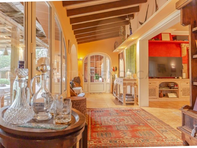 6 sypialnia Finka/Dom wiejski na sprzedaż w Llucmaçanes, Mahón / Maó z basenem - 1 450 000 € (Ref: 9402038)