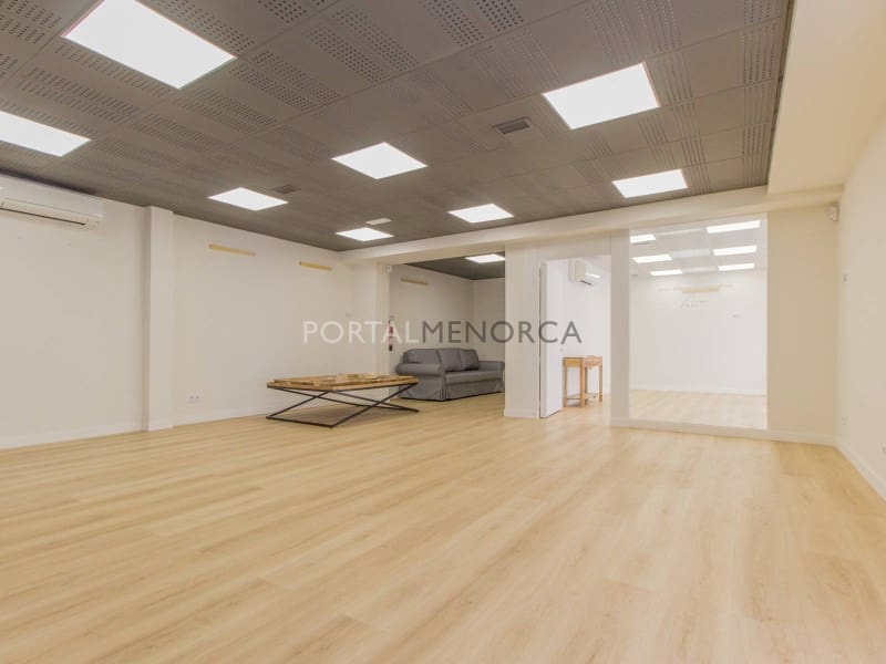 Commercial for rent in San Luis / Sant Lluis - € 1,500 (Ref: 9402042)