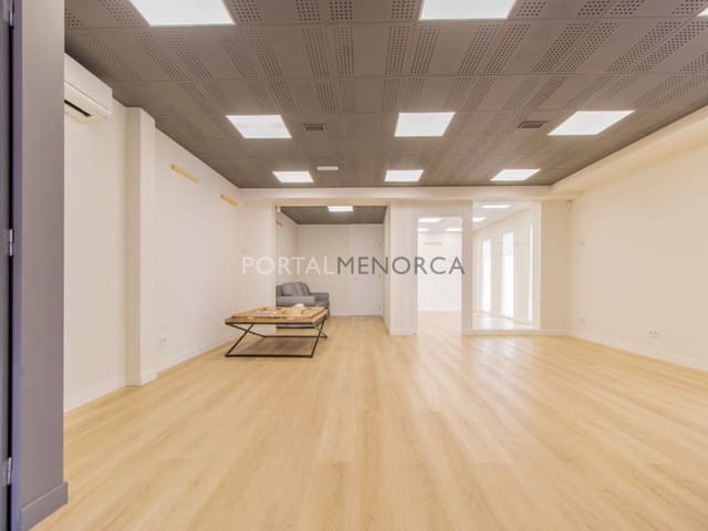 Kaupallinen vuokrattavana paikassa San Luis / Sant Lluís - 1 500 € (Ref: 9402042)
