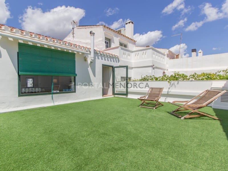 Commercial for rent in San Luis / Sant Lluis - € 1,500 (Ref: 9402042)