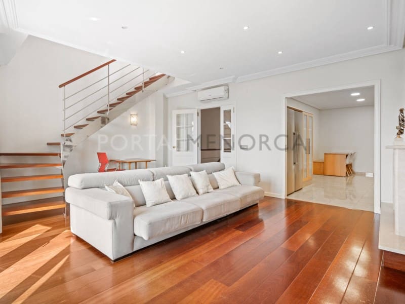 5 soveværelse Villa til salg i Ciutadella de Menorca - € 730.000 (Ref: 9402043)