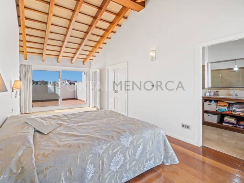 5 soveværelse Villa til salg i Ciutadella de Menorca - € 730.000 (Ref: 9402043)