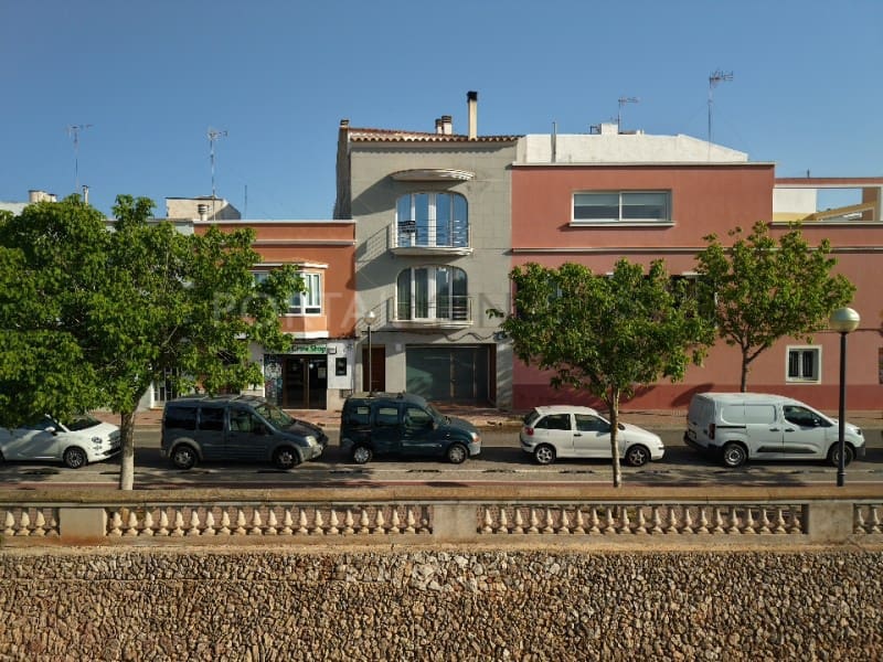 5 soveværelse Villa til salg i Ciutadella de Menorca - € 730.000 (Ref: 9402043)