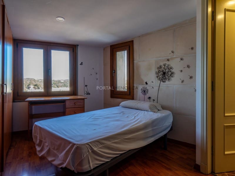 3 bedroom Apartment for sale in Mahon / Mao - € 570,000 (Ref: 9402047)