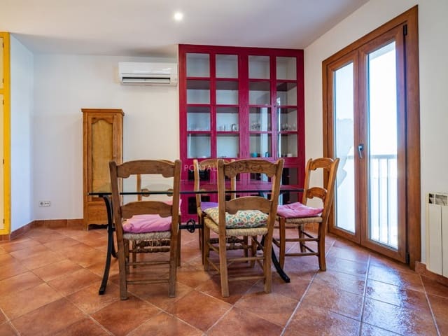 3 bedroom Apartment for sale in Mahón / Maó - € 570,000 (Ref: 9402047)
