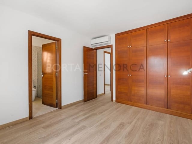 4 Zimmer Apartment zu verkaufen in Es Mercadal - 475.000 € (Ref: 9402049)
