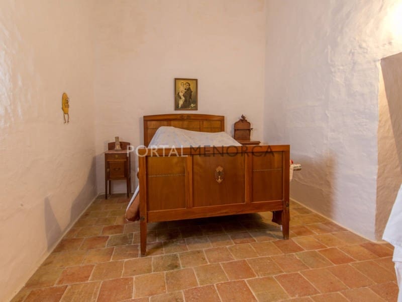 5 makuuhuone Maalaistalo myytävänä paikassa Es Castell - 1 950 000 € (Ref: 9402059)