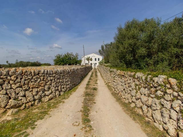 5 soveværelse Finca/Landehus til salg i Es Castell - € 1.950.000 (Ref: 9402059)