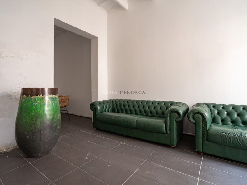 7 bedroom Villa for sale in Mahon / Mao - € 895,000 (Ref: 9402060)