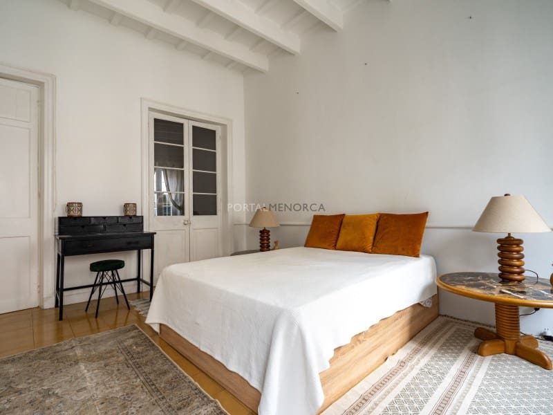 7 bedroom Villa for sale in Mahon / Mao - € 895,000 (Ref: 9402060)