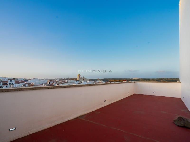 7 bedroom Villa for sale in Mahon / Mao - € 895,000 (Ref: 9402060)