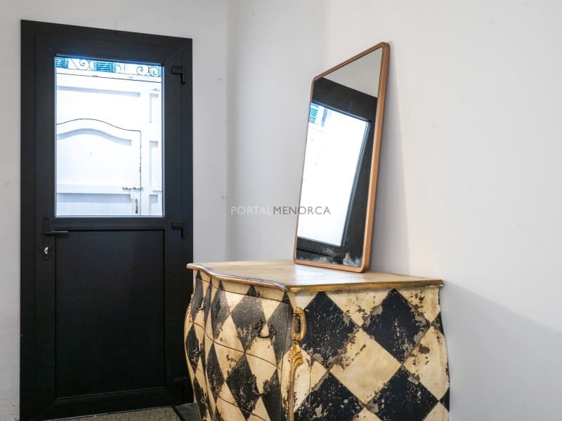 7 bedroom Villa for sale in Mahon / Mao - € 895,000 (Ref: 9402060)