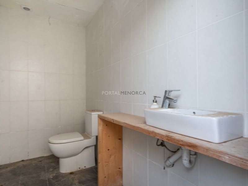 7 bedroom Villa for sale in Mahon / Mao - € 895,000 (Ref: 9402060)