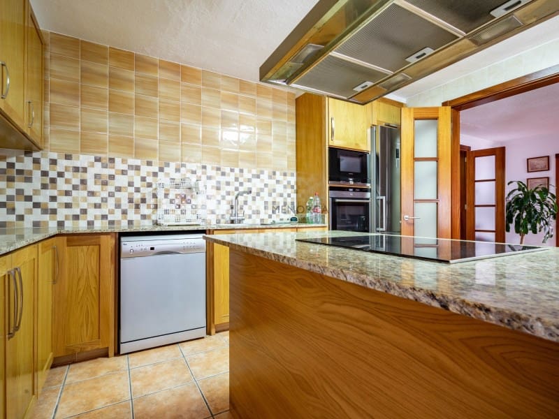 7 bedroom Finca/Country House for sale in Es Castell - € 850,000 (Ref: 9402061)