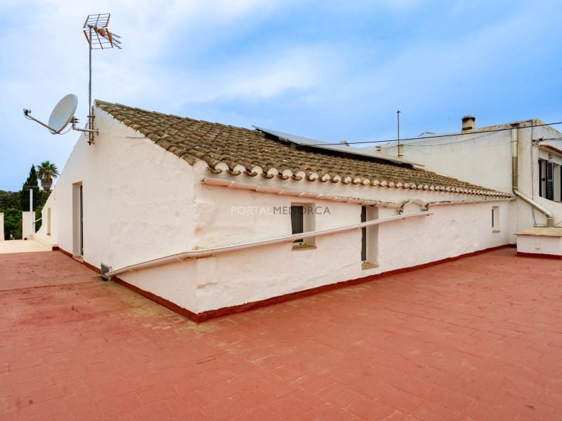 7 bedroom Finca/Country House for sale in Es Castell - € 850,000 (Ref: 9402061)