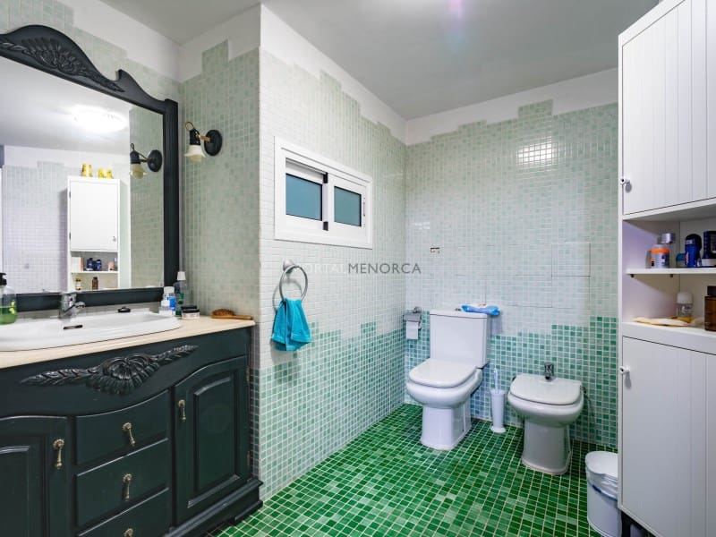 7 bedroom Finca/Country House for sale in Es Castell - € 850,000 (Ref: 9402061)