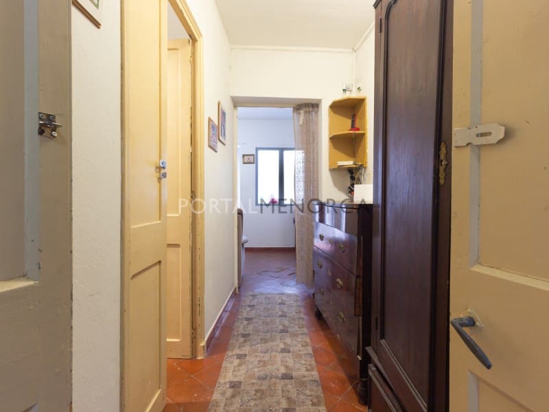 5 bedroom Villa for sale in Mahon / Mao - € 400,000 (Ref: 9402062)