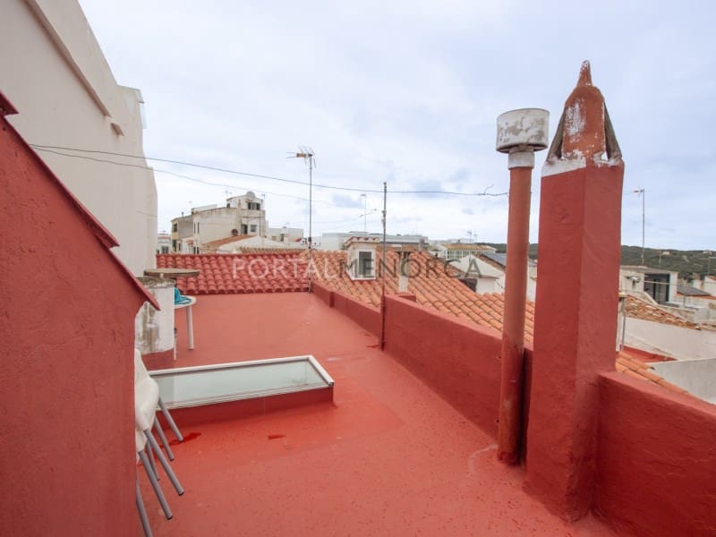 5 bedroom Villa for sale in Mahon / Mao - € 400,000 (Ref: 9402062)